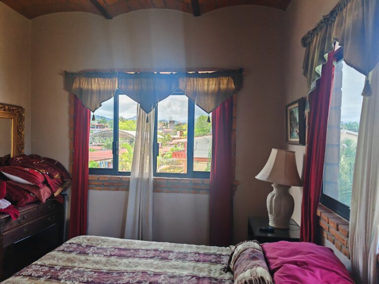 Numero Uno Suites and Boutique RV Park – photo 10