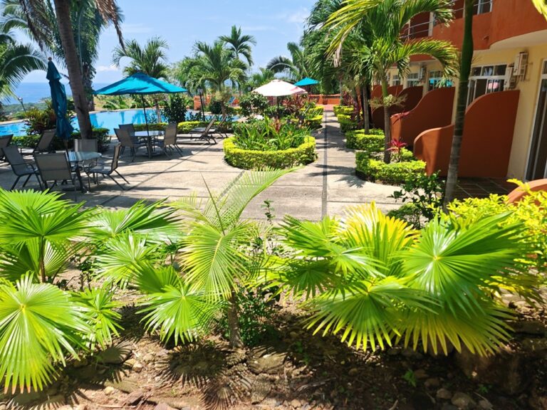 Brand New Condominiums available for Sale in Coveted Vista Encantada – photo 17