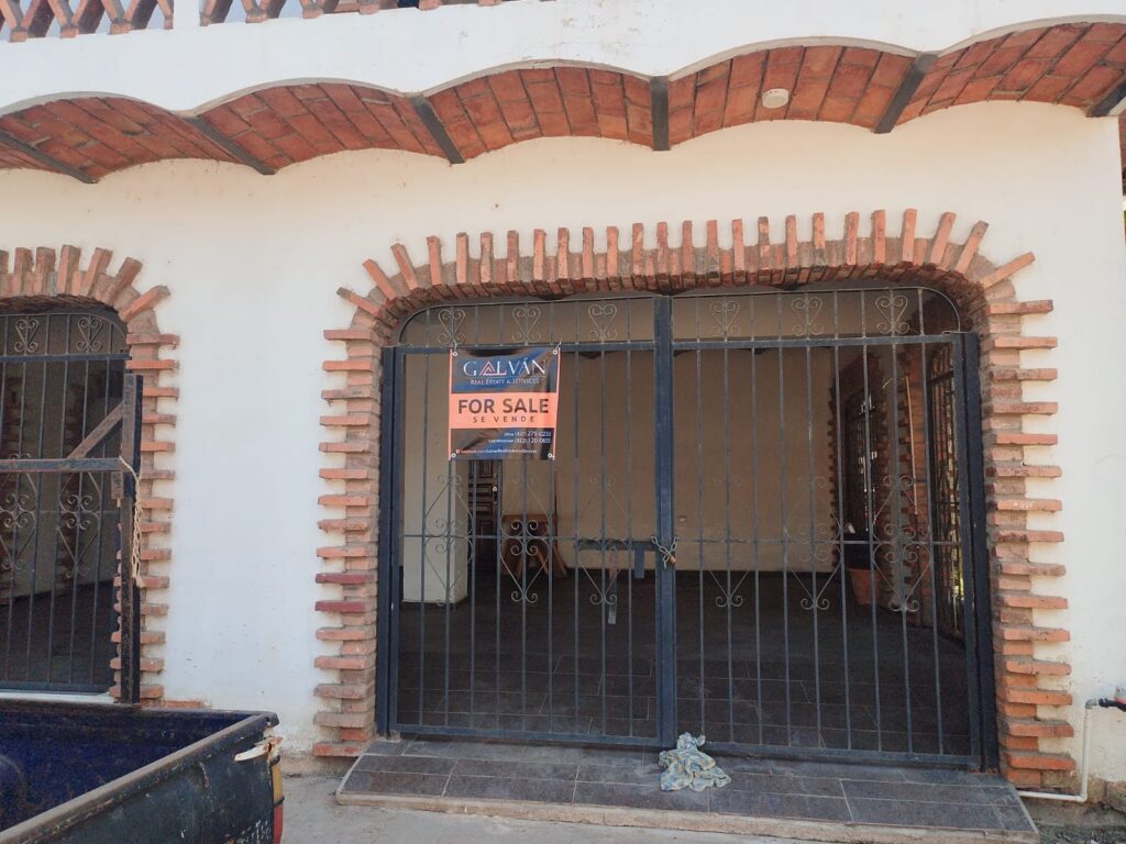 CASA ALLENDE – photo 1