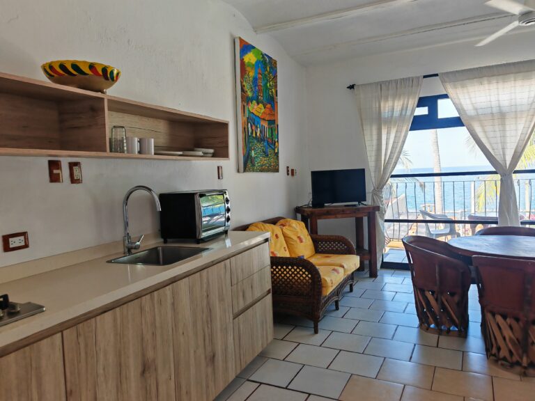 HOTEL CASA PATRIZIA – Prime Beachfront Gem in Los Ayala, Riviera Nayarit – photo 15