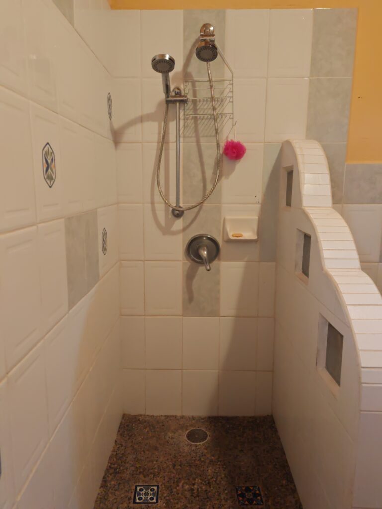 CASA TRANQUILA UNIT A – photo 3